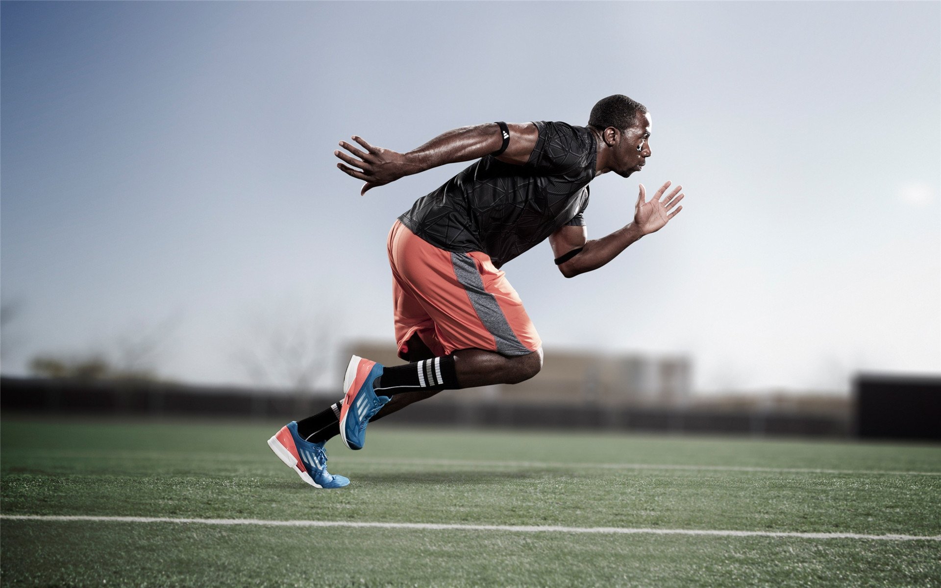 欧冠淘汰赛之夜，武切维奇用高光表现击碎质疑，书写草根传奇